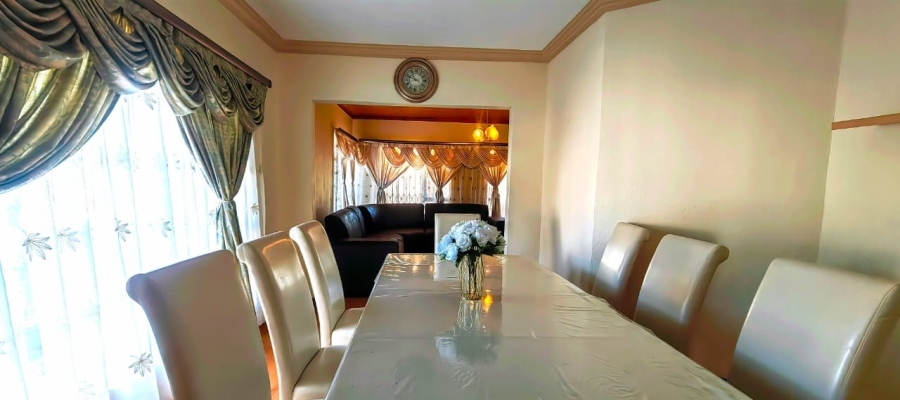 3 Bedroom Property for Sale in Miederpark North West